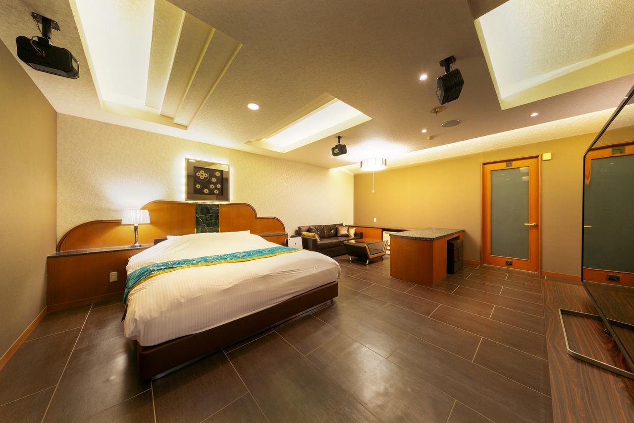 Hotel Eldia Yamanashi (Adults Only) Fuefuki Buitenkant foto